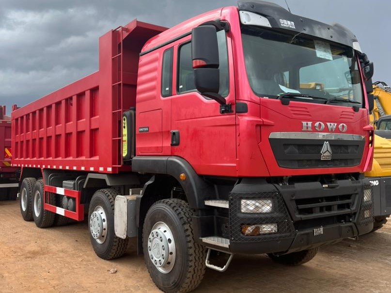 Hire a Sinotruk Truck in Uganda